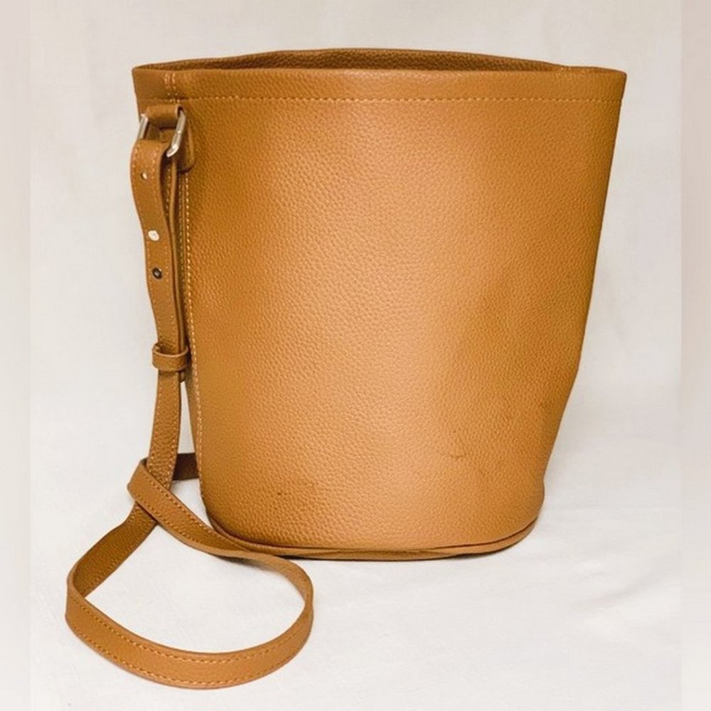 HANDBAG REPUBLIC Minimalist Bucket Shoulder/Crossbody Bag Brown Adjustable Strap